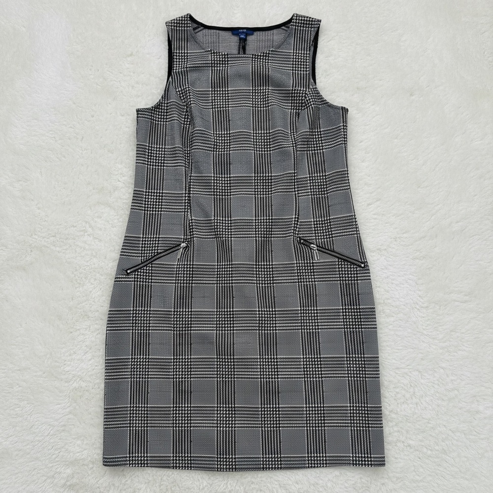 Apt. 9 Women's Black White Red Plaid Knee Length Sheath Dress - Size M
 b86